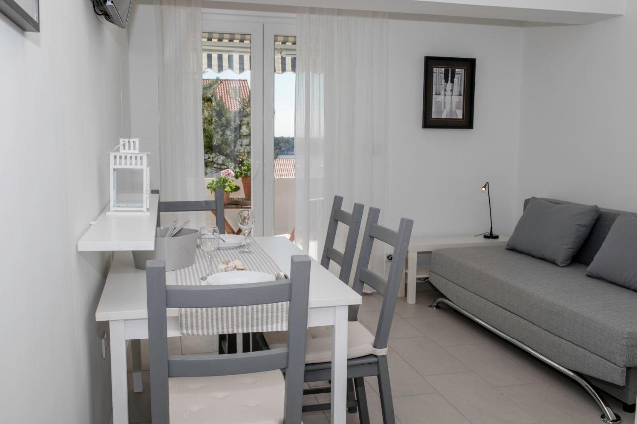 Guest House Mazuth II Banjol Extérieur photo